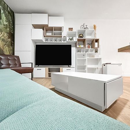 Balcon, Parking, Piscine Et Clim' A 2 Pas Du Port Santa Lucia Apartment Saint-Raphaël Екстериор снимка