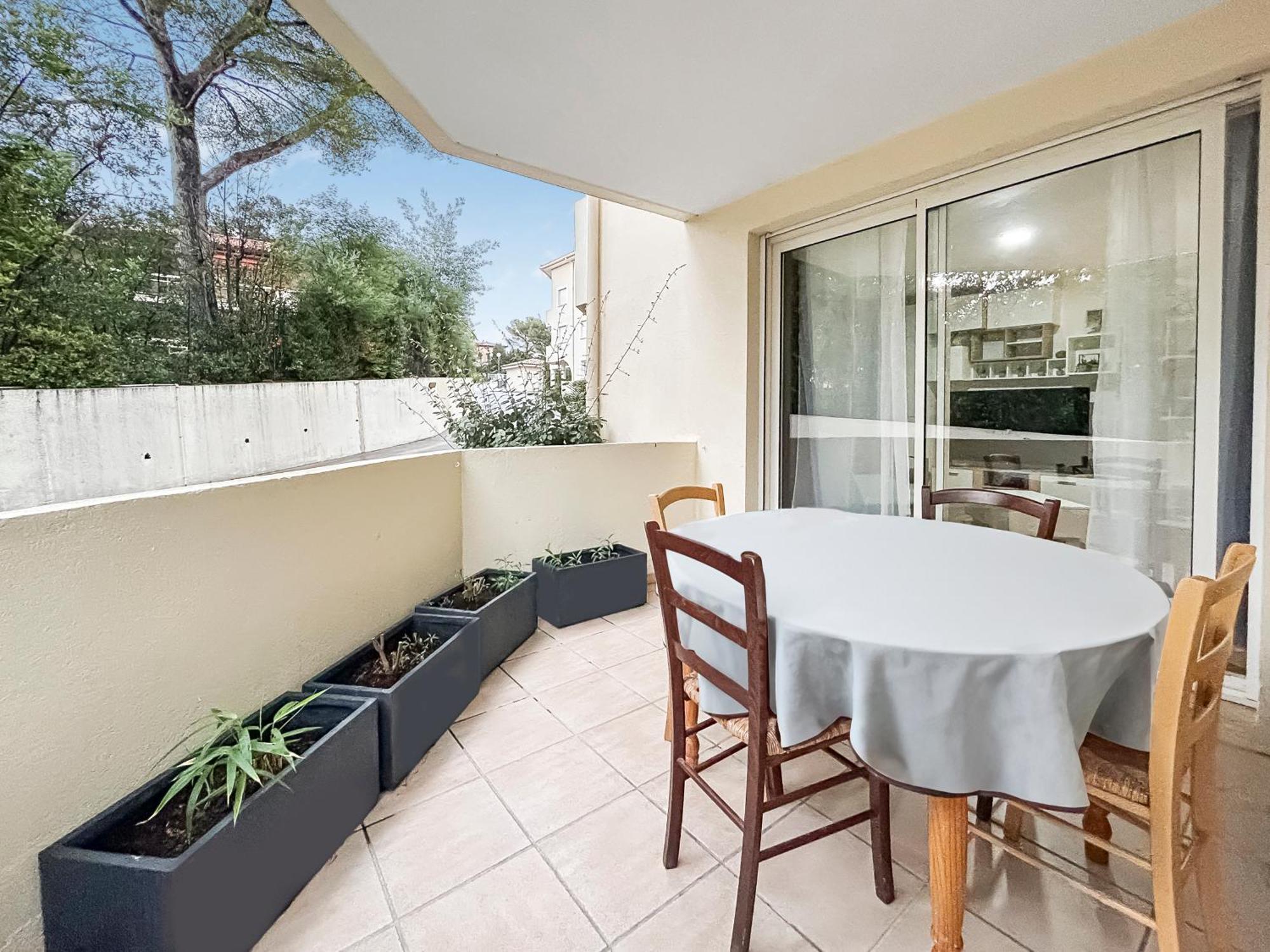 Balcon, Parking, Piscine Et Clim' A 2 Pas Du Port Santa Lucia Apartment Saint-Raphaël Екстериор снимка