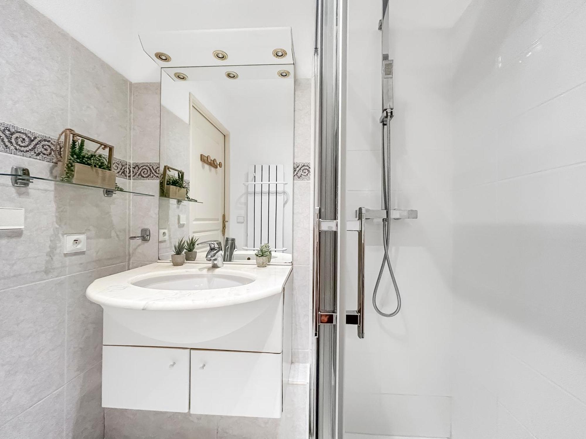 Balcon, Parking, Piscine Et Clim' A 2 Pas Du Port Santa Lucia Apartment Saint-Raphaël Екстериор снимка